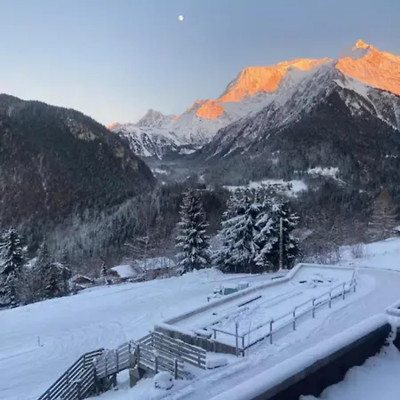 Slopeside Nests With Mont Blanc Views *
