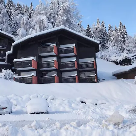 Slopeside Nests With Mont Blanc Views